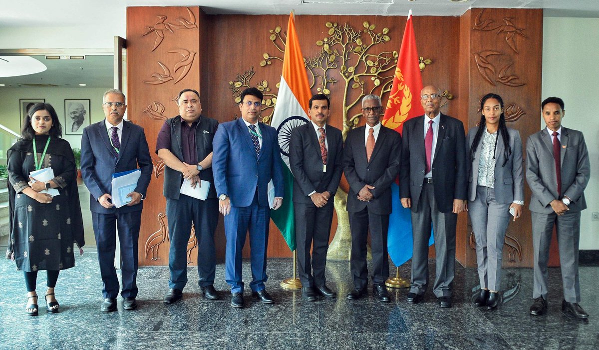 भारत-इरीट्रिया के बीच दूसरा विदेश कार्यालय परामर्श (FOC) नई दिल्ली में आयोजित हुआ। द्विपक्षीय संबंधों सहित विकास सहयोग और क्षमता निर्माण पर भी चर्चा हुई। @MEAIndia | #India | #Eritrea