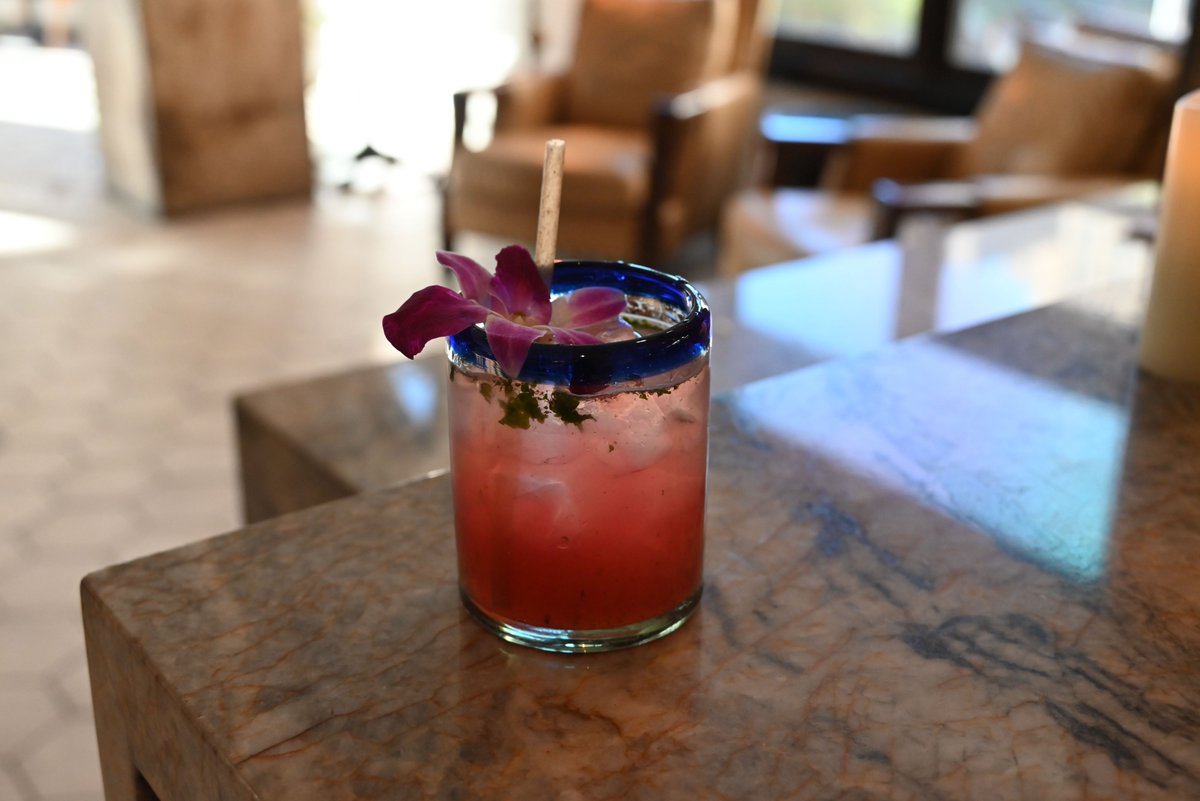 FlicksandFood's tweet image. River Walk hotel,  @HotelValenciaRW  Riverwalk is hosting a @dobeltequila  Dinner in its Argentinean-inspired restaurant, #Dorrego&apos;s on May 16.
flicksandfood.com/river-walk-hot…