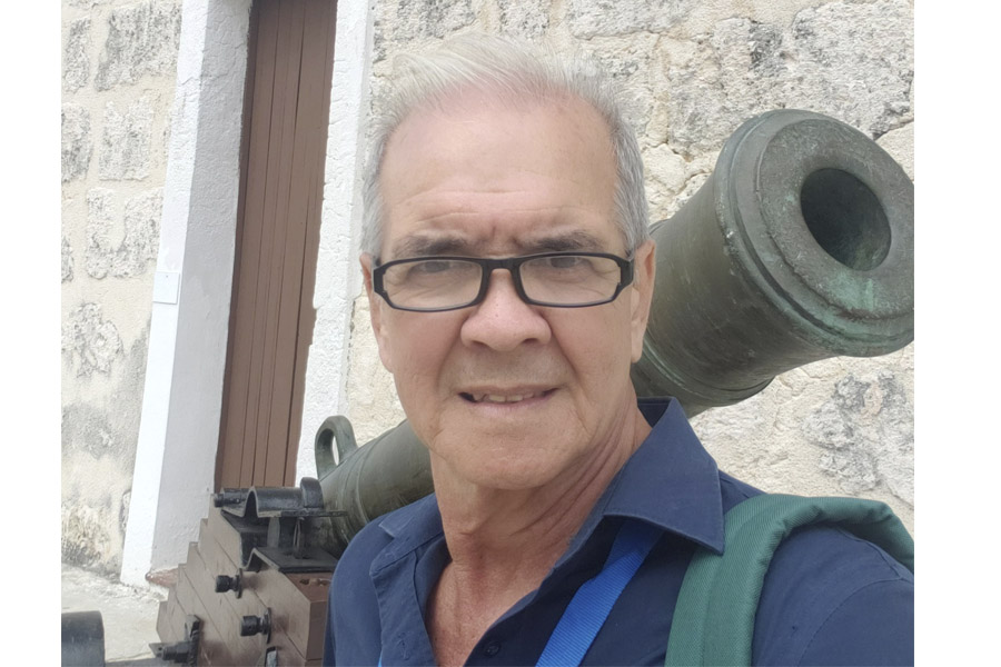 “Mis relatos no intentan huir de los conflictos de su tiempo”. Entrevista con Lázaro Zamora, Premio Alejo Carpentier 2024.👉🏽shre.ink/8WTA #Cuba #literatura #narrativa