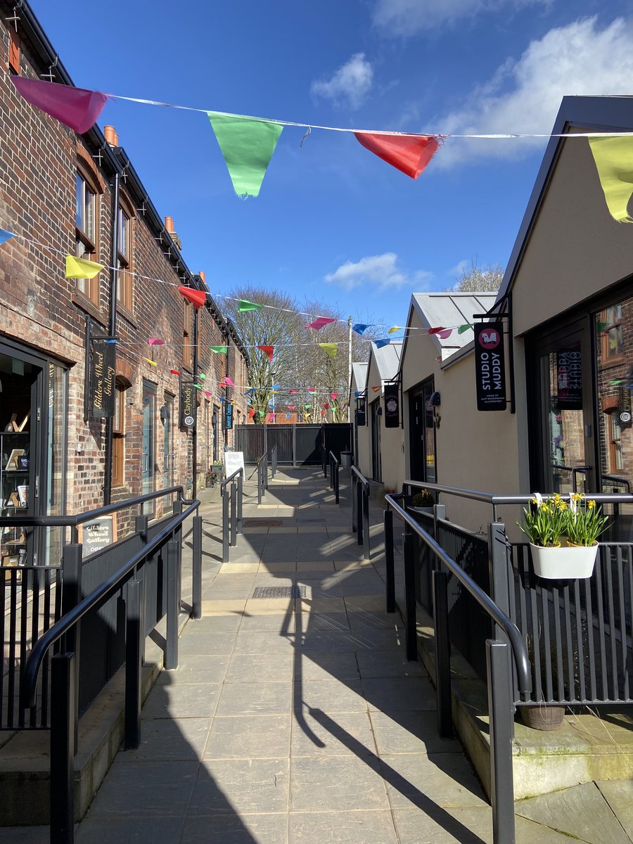 Sponsor A Bench at Middleport Pottery For only £250 you can sponsor a bench with your business name or with a loved one’s name. The benches will be located throughout the site For more info email fundraising@re-form.org #sponsor #stokeontrent #staffordshire