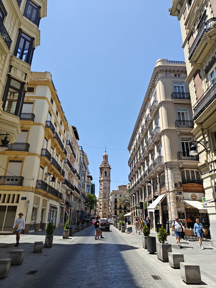 Valencia is such a class city. Don't want to be *that guy*, but always hard to come away from a European city and not feel like we're being shortchanged with how we do city living in Ireland.