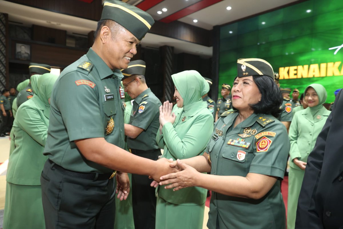 Wakasad Terima Laporan Kenaikan Pangkat 46 Pati TNI AD, Salah Satunya Mayjen Kowad Pertama tniad.mil.id/wakasad-terima…