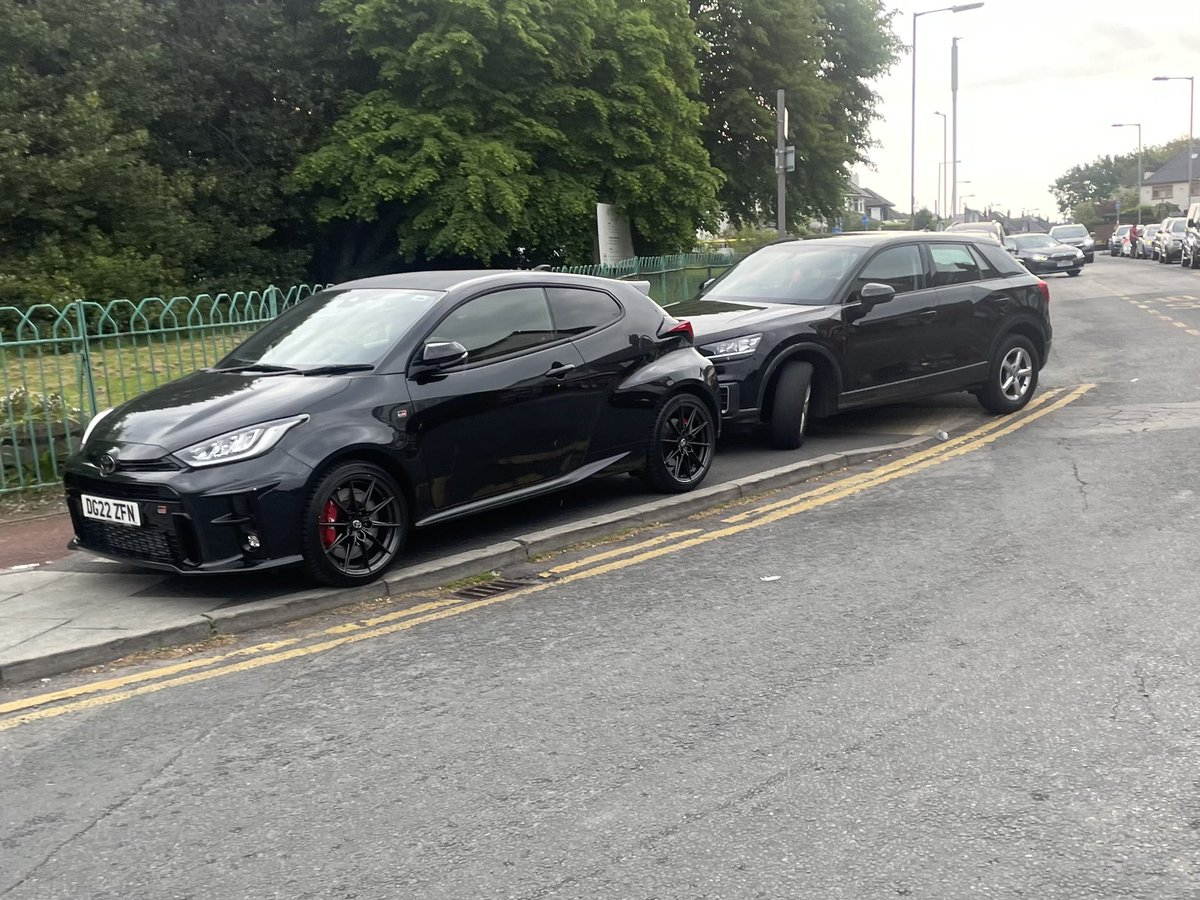 Bad Parking tweet media