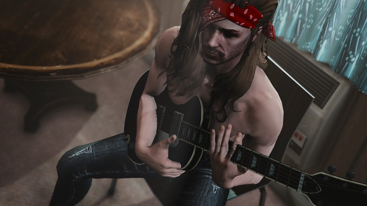 Nikki Speed, se viene grupito de motos deportivas 🥵