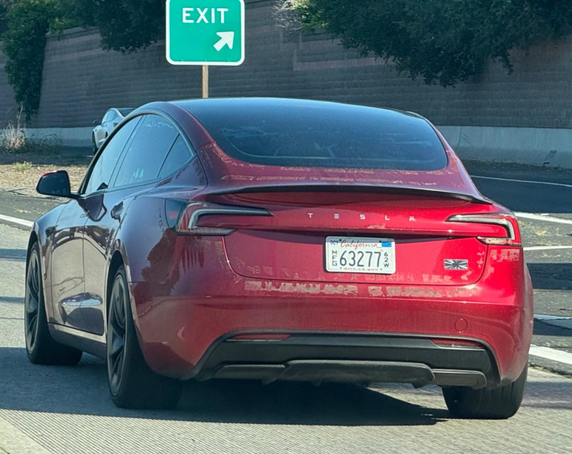 New M3P looks sweet on the road. 

You can see the old adhesive from the old body coverings it used to have. 

Spotted in Cupertino, CA by TMC member - ucby