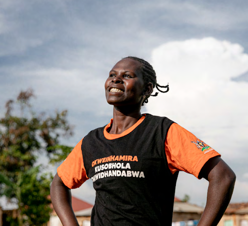 MakeStrongMinds's tweet photo. Empowering communities to lead: StrongMinds' task-shifting approach trains local volunteers to provide depression screening and treatment. This model not only expands access to care but also fosters community resilience and support. #CommunityEmpowerment #StrongMindsImpact https://t.co/NabLA6KGjD