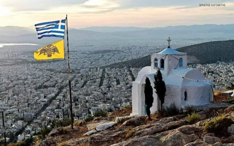 κυρ Φώτης Κόντογλου_«Πίστη και Πατρίδα είναι για μας ένα πράγμα. Κι όποιος πολεμά το ένα, πολεμά και το άλλο κι ας μην ξεγελιέται. Η μάνα μας, η πνευματική, είναι η Ορθόδοξη Εκκλησία μας»