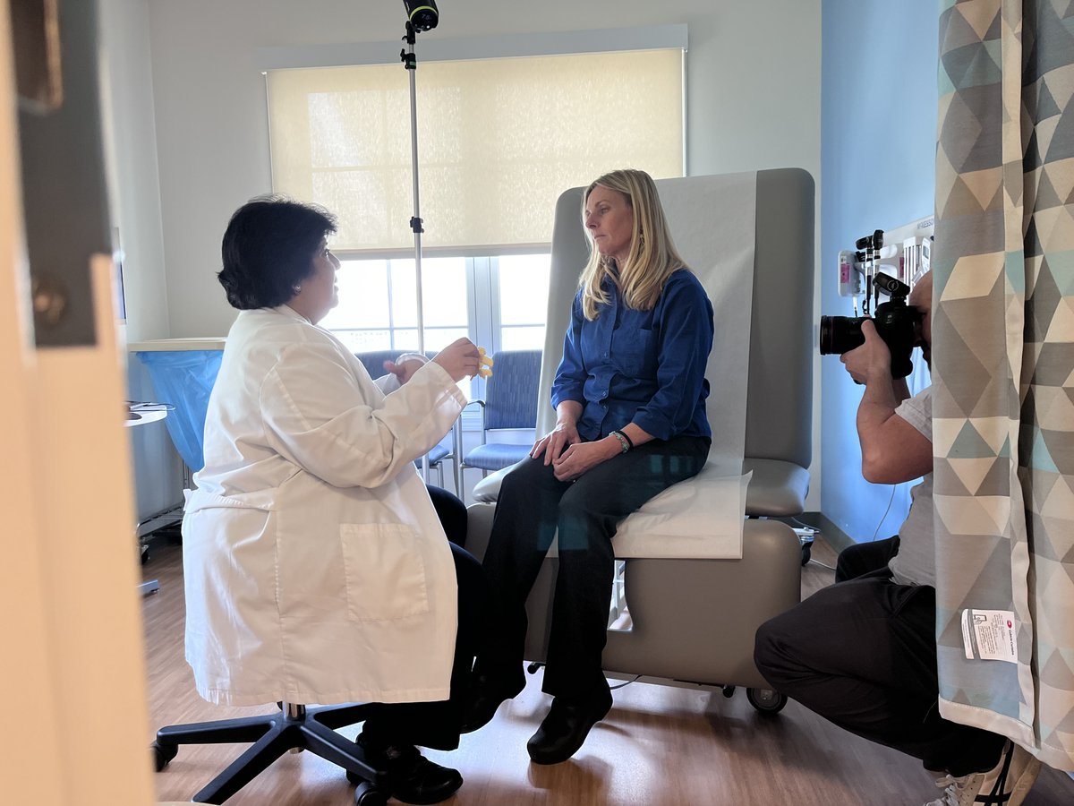 Behind the scenes with Physical Medicine & Rehabilitation Section Chief, Rummana Aslam, MD while participating in a @YaleMedicine photoshoot.

#Physiatry #PMRTwitter #Physiatrist #PMR #PMandR #PhysicalMedicine #Rehabilitation