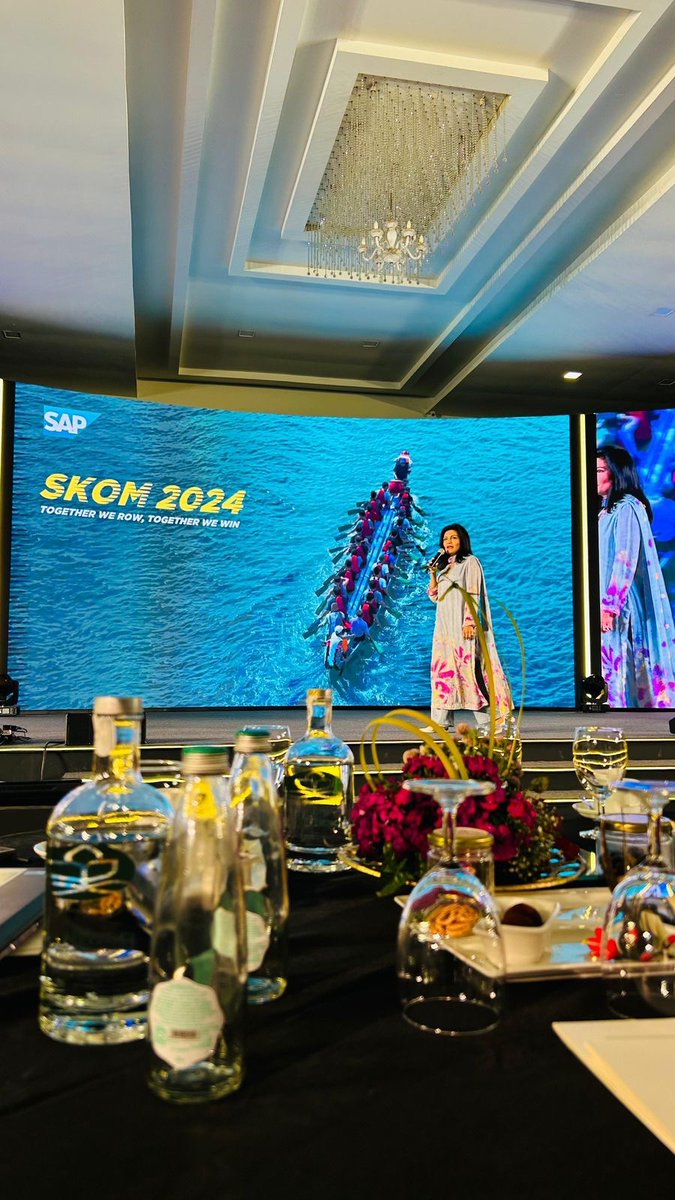 saplabsindia's tweet photo. .@gangadharansind, MD, @saplabsindia delivers the note of gratitude to our Services teams at #skom 2024, where we celebrate our teams’ invaluable contributions in the areas of people experiences, operations, finance, security, HR, Communications and more 💫✨ https://t.co/IR5uzrKTqS