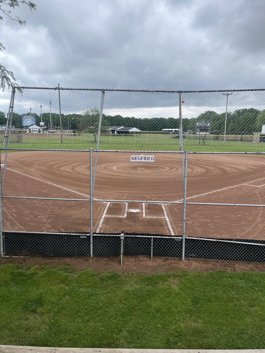 FHSwildcatsb's tweet photo. Franklin vs. Eaton today in district semi finals 5:00 at beautiful Franklin Community Park! Come out and support https://t.co/4ERzbhdwVo