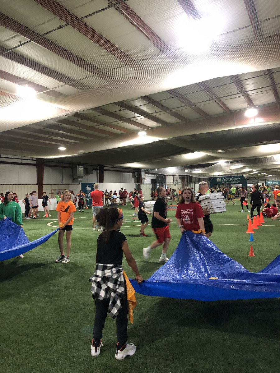 pattisonpath's tweet image. Our 6th grade eagles are soaring! Soar Day 2024 🦅 @Milford_Schools