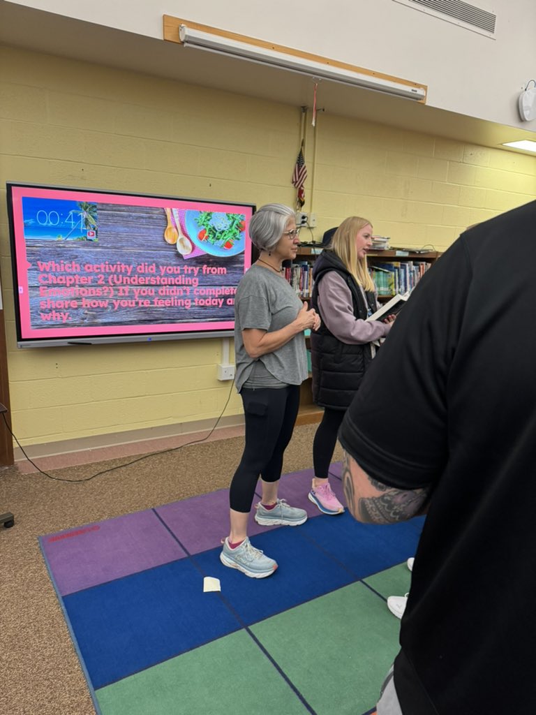 Jessica Myers (@fcpsmsmyersel) on Twitter photo Champion the Whole Teacher Class #7! Participants learned about mindful eating, factors to contribute to longevity, & ways to improve our daily diets! What we eat directly impacts our energy levels & our ability to show up whole to teach our students! Ended with a P90X workout ๐๐ป Champion the Whole Teacher Class #7! Participants learned about mindful eating, factors to contribute to longevity, & ways to improve our daily diets! What we eat directly impacts our energy levels & our ability to show up whole to teach our students! Ended with a P90X workout ๐๐ป