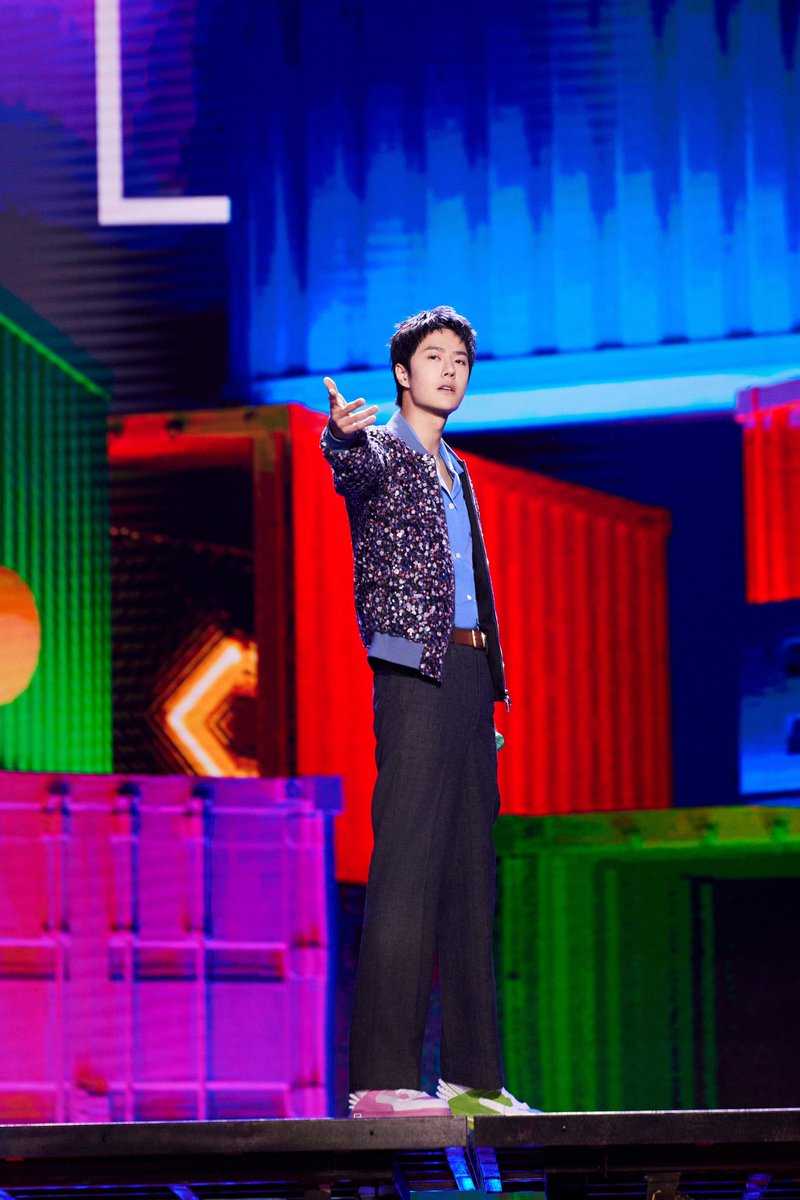 240515 22:50 YIBO-OFFICIAL weibo update

Olympic Qualifier Series Shanghai - Welcome Ceremony with ambassador Wang Yibo - 《跃动上海 Vibrant Shanghai》