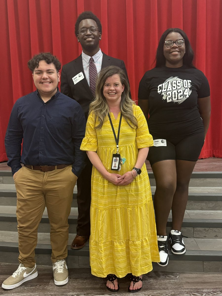 Stephanie Zack-Dickerson tweet media