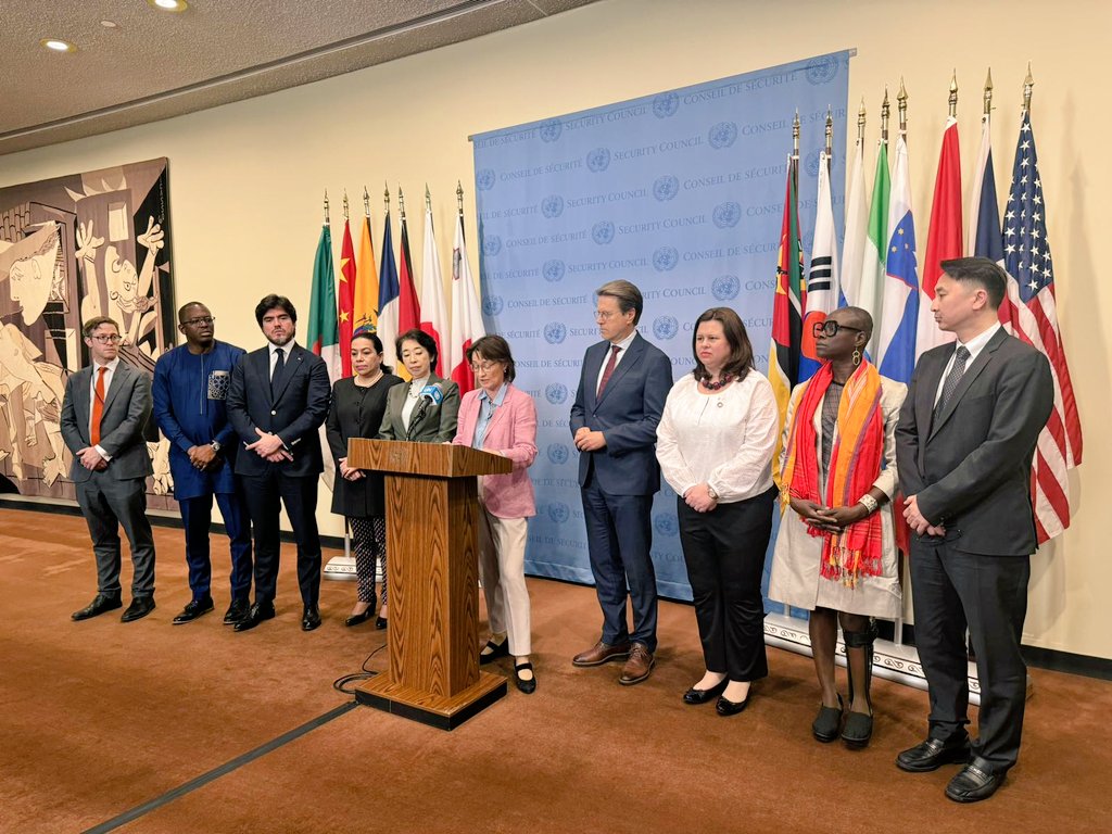 *May 14th 2024* Following the Briefing of the Security Council by the ICC Prosecutor, Mr. Karim Khan, on the situation of Libya, the co-chairs of the ICC caucus, Japan and Switzerland, read out a joint statement of the caucus in a Press Stakeout. Sierra Leone represented by
