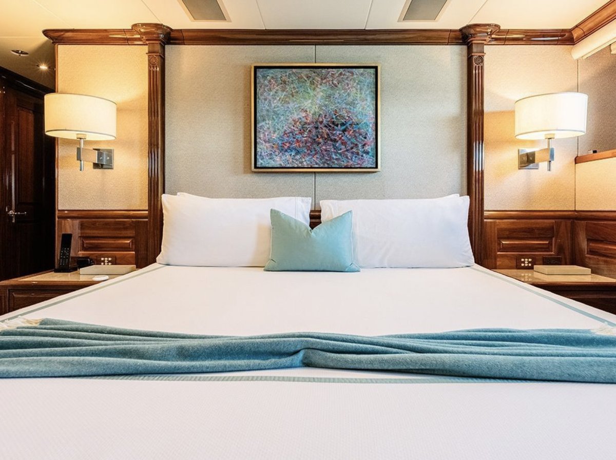 Your bed is made up to perfection every day on board and is anxiously awaiting your arrival... 

#AllYachtsWorldwide #Yachting #Yachtlife #YachtCharter #Perfection