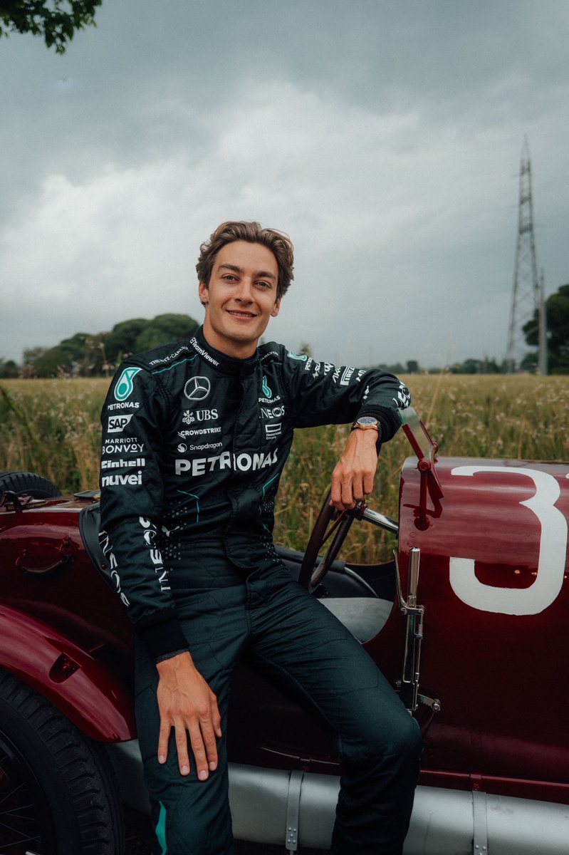 Celebrating in style 😍 Marking the centenary of Mercedes' 1924 Targa Florio win with an extra-special day for @GeorgeRussell63 collecting the Trofeo Bandini Award