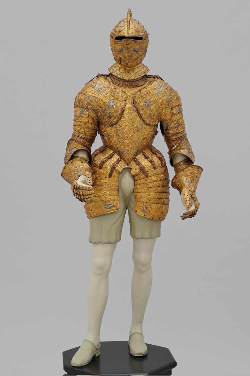 An astonishingly embossed and gilt #halfarmor for King Henri III of France, made in #France, possibly #Paris, ca. 1570, housed at the @KHM_Wien #armor #renaissance #khm #art #history