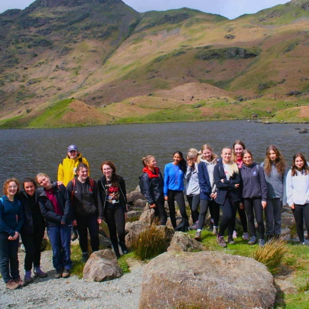 What a perfect day for a geography trip! Last week, our Y12 Geographers undertook a field visit up to Easedale Tarn to explore glaciated landscapes out in the field. This allowed them to see the impressive U-Shaped Valleys, Drumlins and Roche Moutonnées along the way.