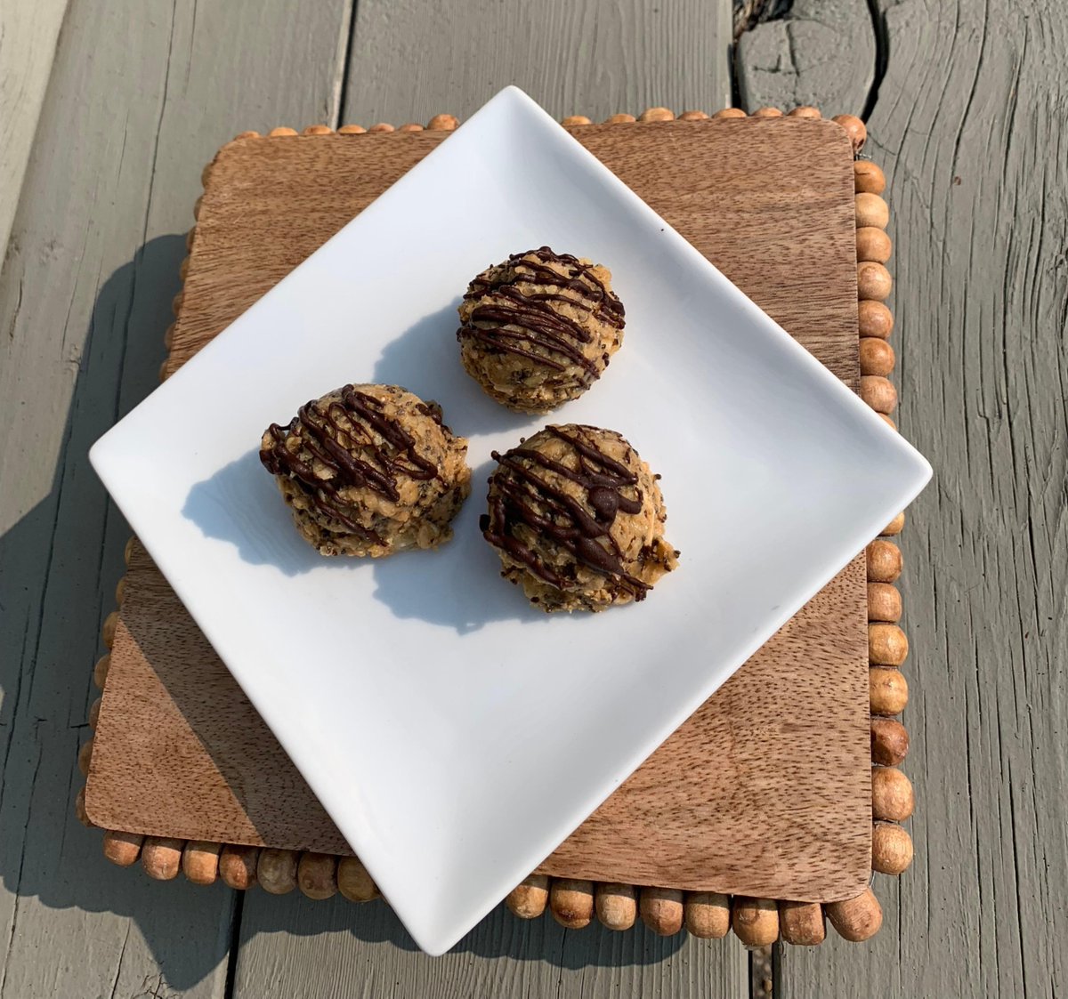 Indulge in homemade goodness with our irresistible Sweet Chia Bites! 😋✨ Made with love and wholesome ingredients, they're the perfect guilt-free treat to satisfy your cravings!
#CafeLife #CoffeeLover  #shpk #shpkeats #shpklocal #cafehaven #supportlocal #yeg #yegcoffee #yegeats