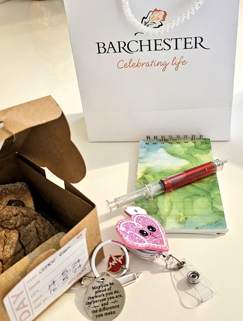 Thank you @Barchester_care @BarchesterCare for celebrating international nurses day. A little appreciation from your employer goes long way. Just came back from a long shift in Broadwayhalls home, and can't stop smiling over a beautiful goodie bag from our carehome manager. 🌹