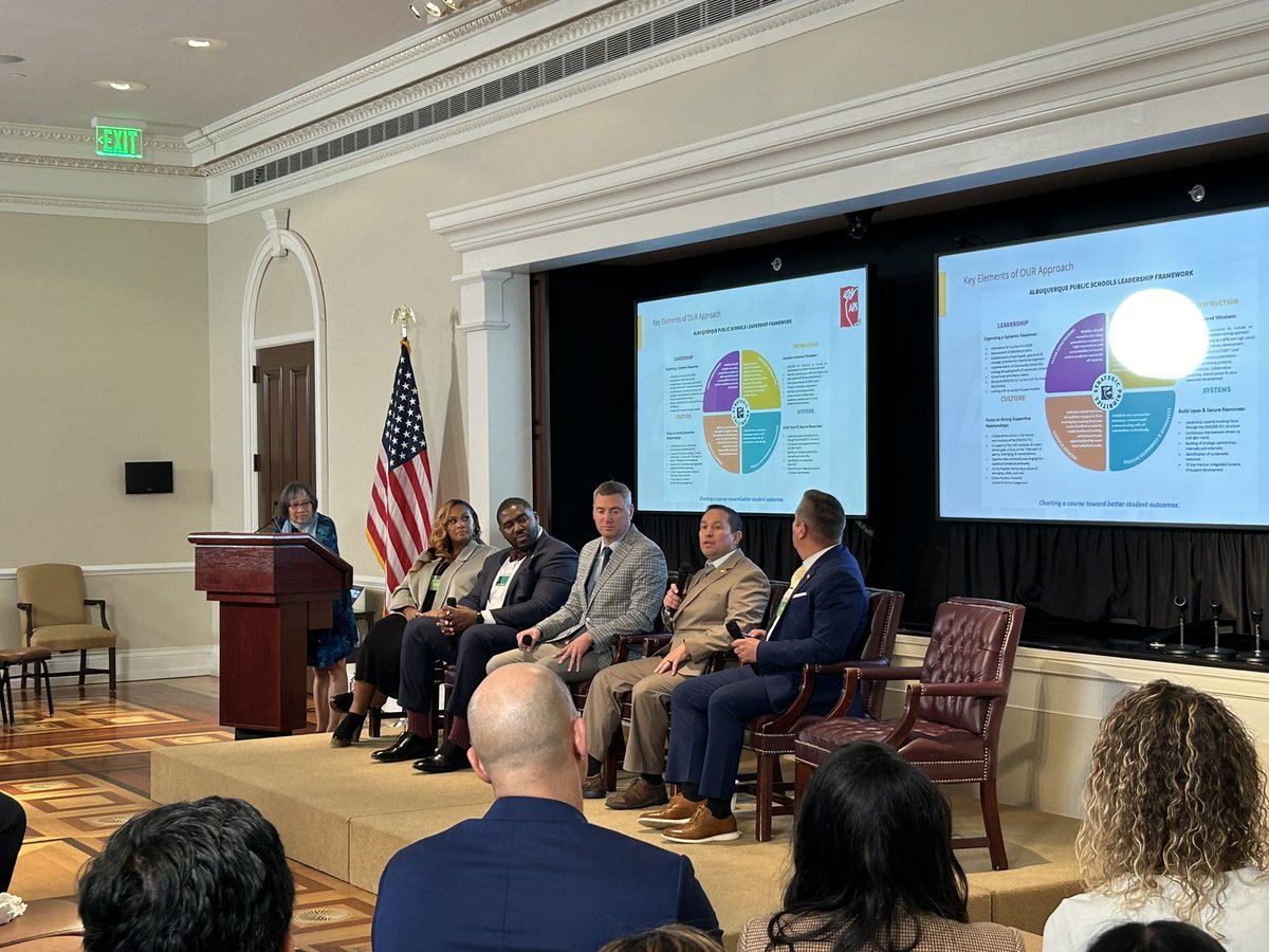 #CommunitySchools are an effective part of a comprehensive strategy to address #ChronicAbsence and support #StudentSuccess. Thrilled to hear from leaders at @ABQschools about their work in this area at the @WhiteHouse today. Learn more here partnershipstudentsuccess.org/program-spotli…