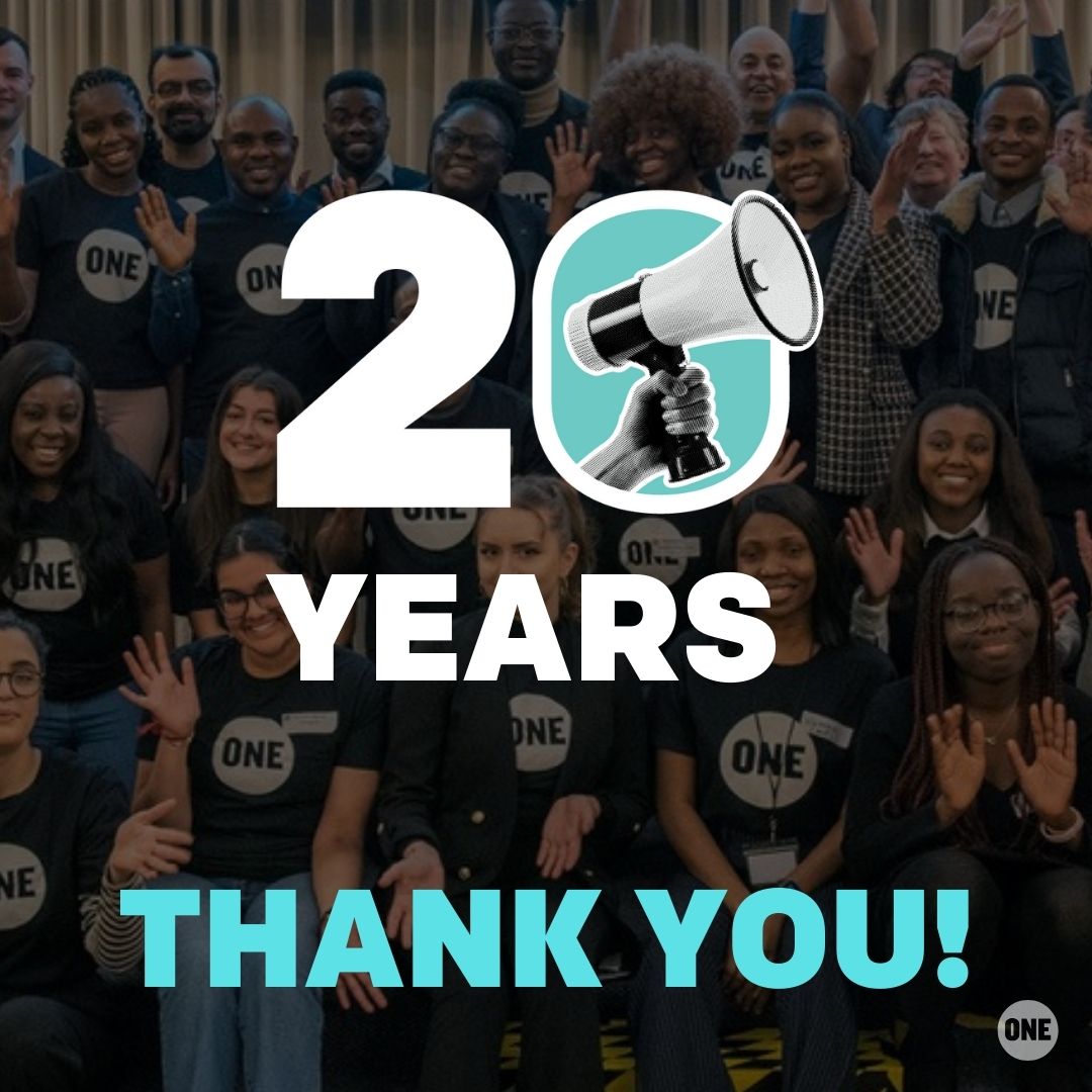 ONEintheUK's tweet image. On our 20th birthday🥳 we THANK YOU for your support💙In the last few decades we’ve seen: 1B+ people rise out of extreme poverty🙌 20M+ lives saved by the COVID-19 vaccine💉 &amp;amp; child mortality rates cut in half👣Here’s to 20 more years fighting for justice!💪