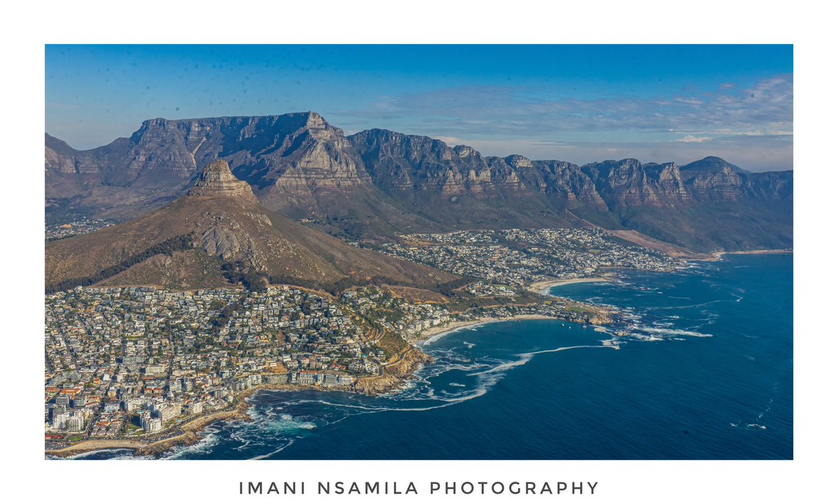 L  I O N ' S  H E A D  🇿🇦

📸 @nsamila 

#PichazaNsamila #VisitSouthAfrica #Capetown #TableMountans #SignalHills #TheMotherCity