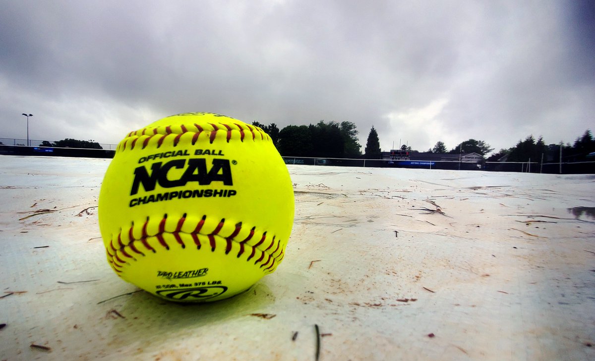 ⚠️TIME CHANGE ALERT⚠️ Today's NCAA DII East Super Regional Game 2 has not been pushed to a 3:00 pm start at Asbury Field. #D2SB
