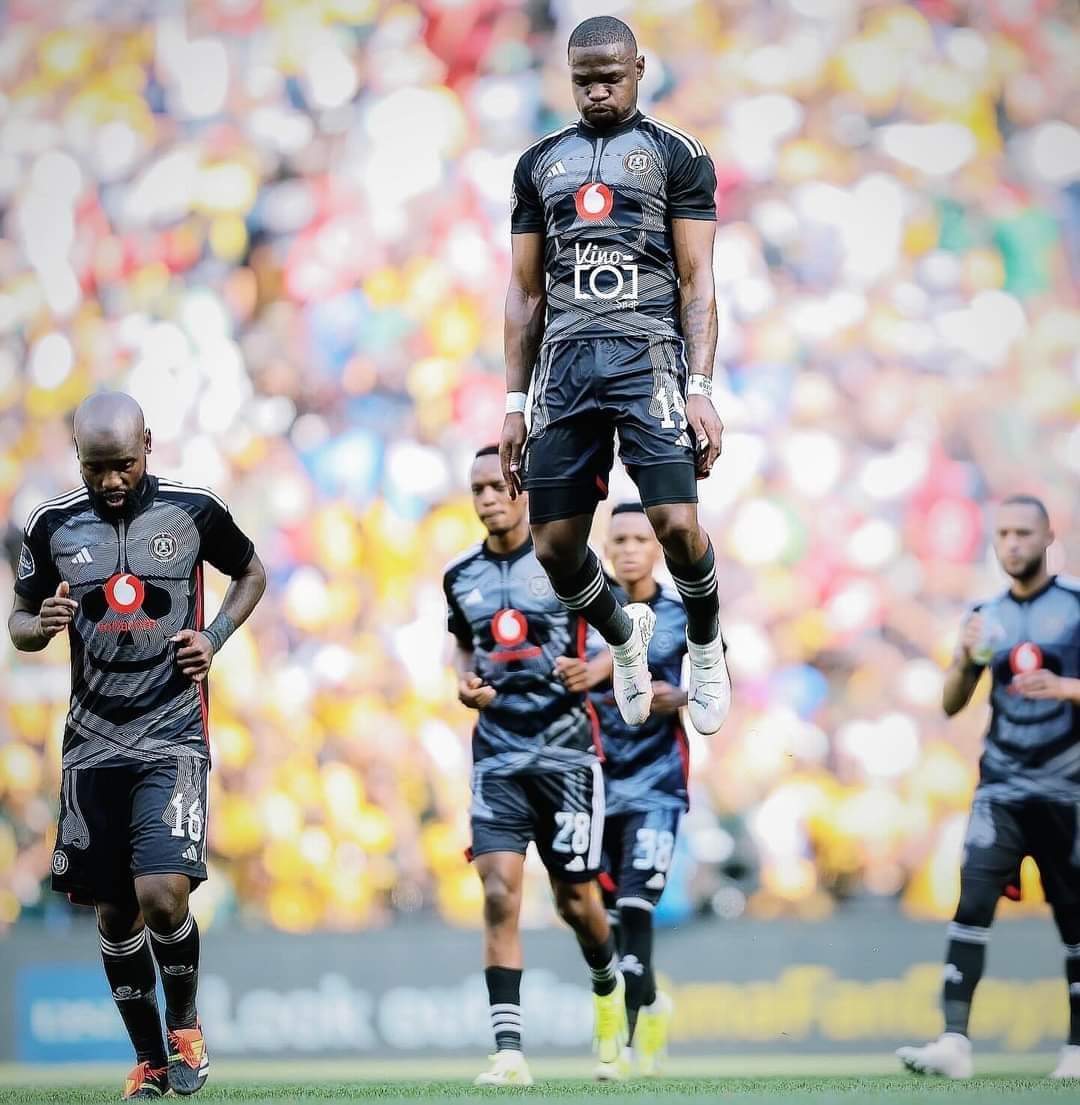 If your Orlando pirates supporters 
Under this tweet let's follow each other #OnceAlways #Buccaneers