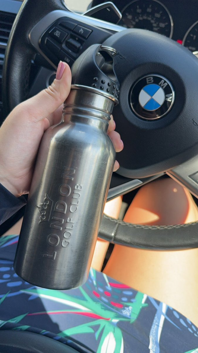 onthegreenwithchloe tweet media