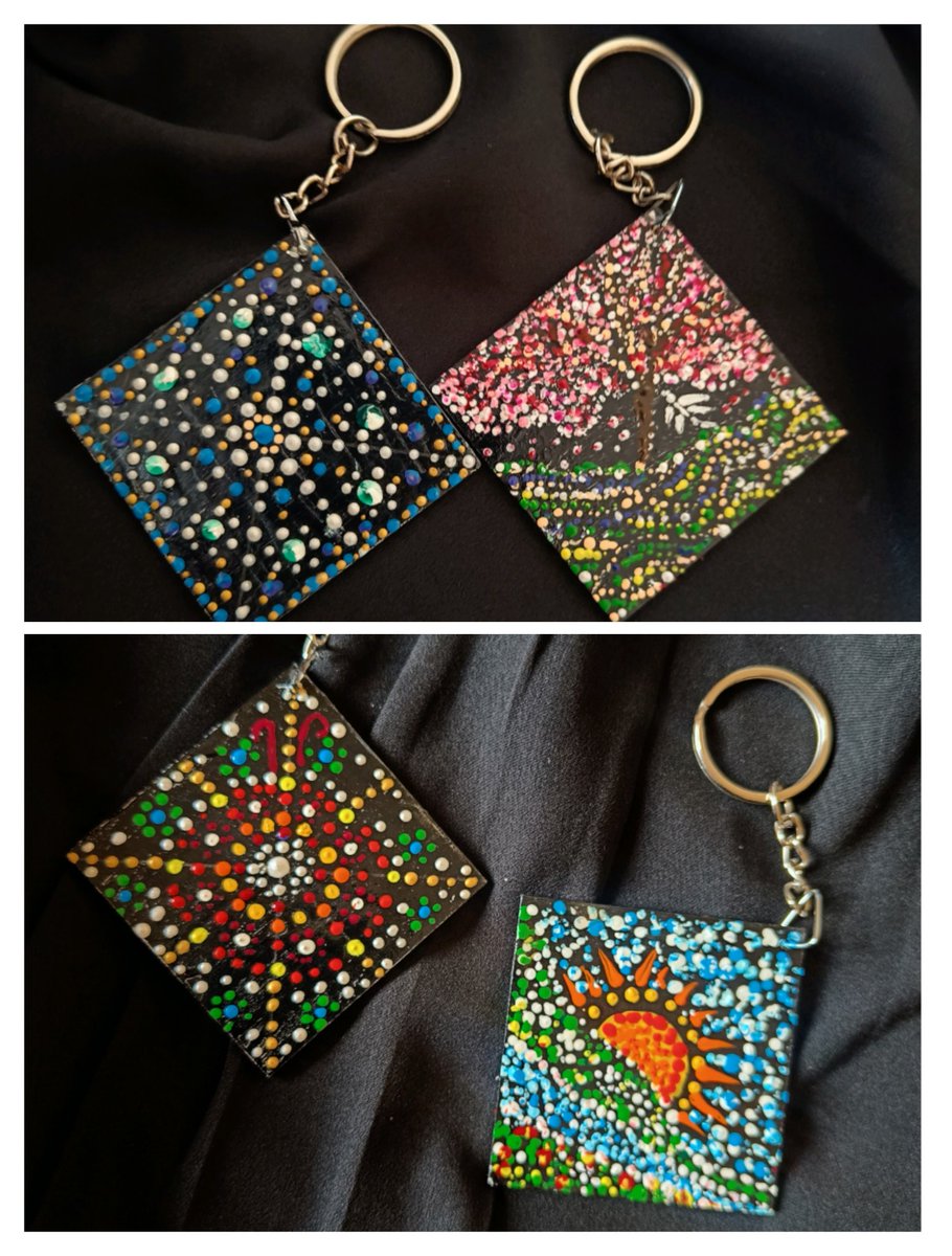 Someone on FB asked about keychains & client feedback & I thought I'll share here too. I haven't made more keychain charms in round size mdf wood but these smaller square ones are available. Handpainted on both the sides. They're also part of the Summer Sale. DM to buy. #ArtbyTee