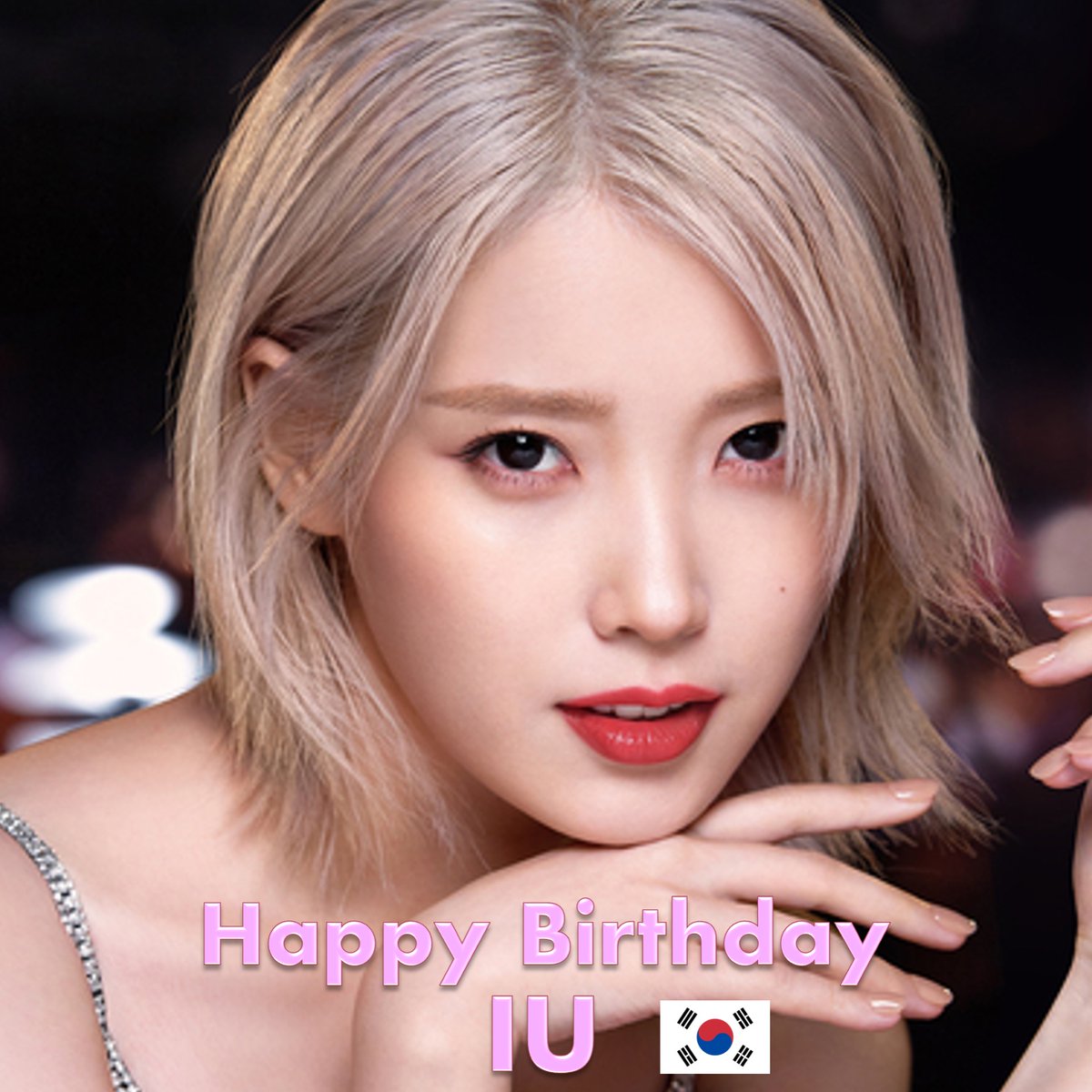 Happy 31st Birthday to the gorgeous, super talented, top-selling, record-breaking, history-making Singer, Songwriter, Actress and Global Icon, the One &amp; Only IU! 👏🎂🥳🎉🌟🐐👑❤️
#IU is the Best-Selling Female K-Pop Soloist Of All Time, famous for having one of the best voices of