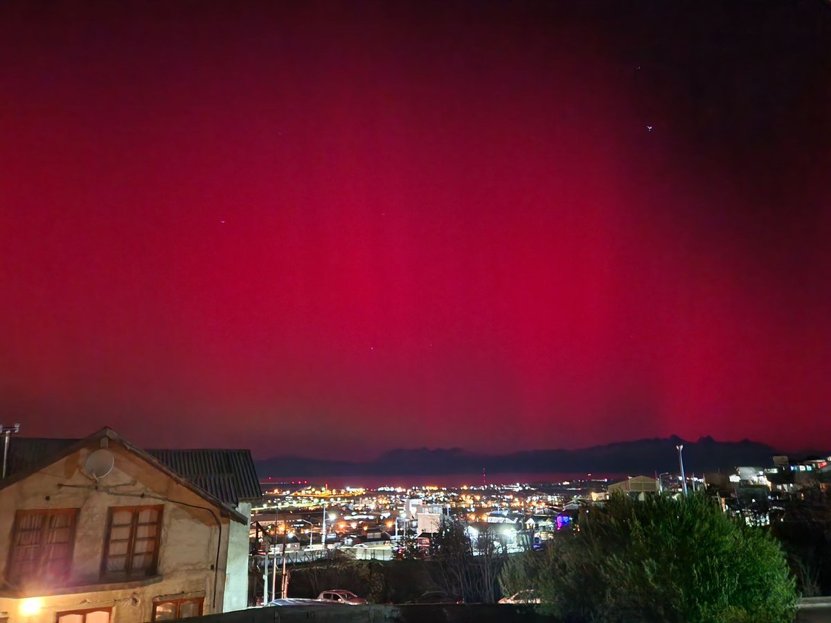 Activithink's tweet image. Siempre hay una primera vez y será inolvidable yo creo. Trataré de seguirlos a la distancia x X!

Desde la Patagonia ya se ve el brillo
del #ProMarketingDay 2024!

#AuroraAustral ❤️

Veré de saludar al resto de la #PiñaDigital ...
@s_msonia @PymesUnidasEs @perbea123 @paoloigna1