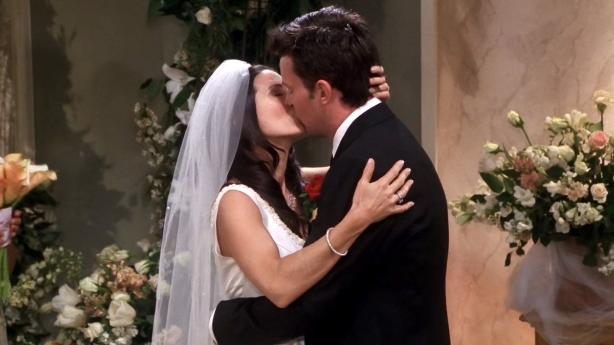 VOCÊ SÓ PODE RETWEETAR HOJE

23 anos do casamento da Monica e do Chandler ❤️