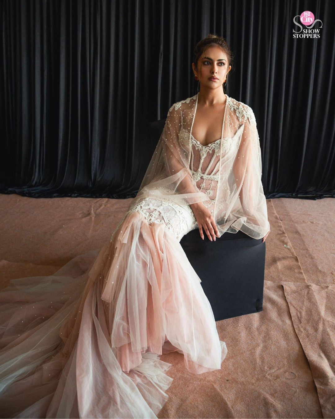 GNoTAOGbAAAz6vo?format=jpg&name=large