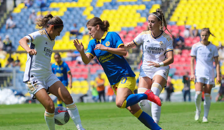 Anuncian Mundial 🌎 ⚽ 🌏 FIFA confirmó la realización del Primer Mundial de clubes femenil, que reunirá 16 equipos. A falta de confirmar sede, el certamen será entre enero y febrero de 2026.