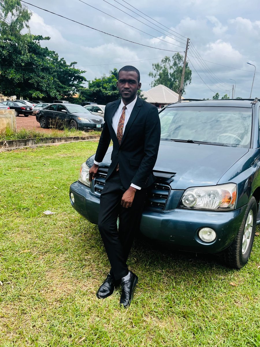 Obiora; who holds the heart of many spinsters captive. Handsomely groomed. On d field, you'll find a VVD regen as he paces across the breadth of the defense. Bearing gifted hands for your health needs & to design coutures that are very appealing. Meet Dr Egba, of Class Mavericks.