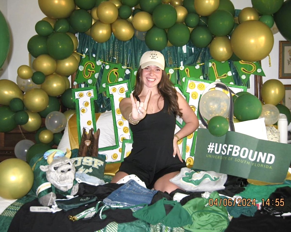 Horns up if you're #usfbound🤘