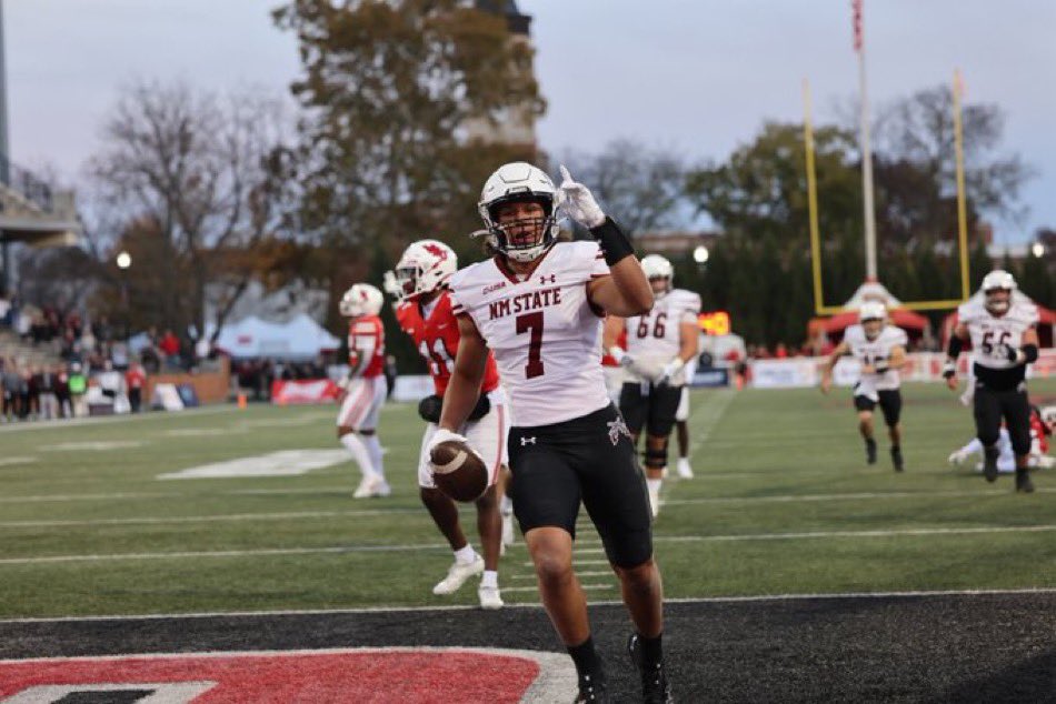 Ex-New Mexico State standout tight end Eli Stowers will transfer to Vanderbilt, he tells @247Sports. Stowers, a former Texas A&M top-100 recruit as a QB, moved to TE last year and had P4 teams intrigued after posting 35 catches last season. It’s Vandy that lands him, though.