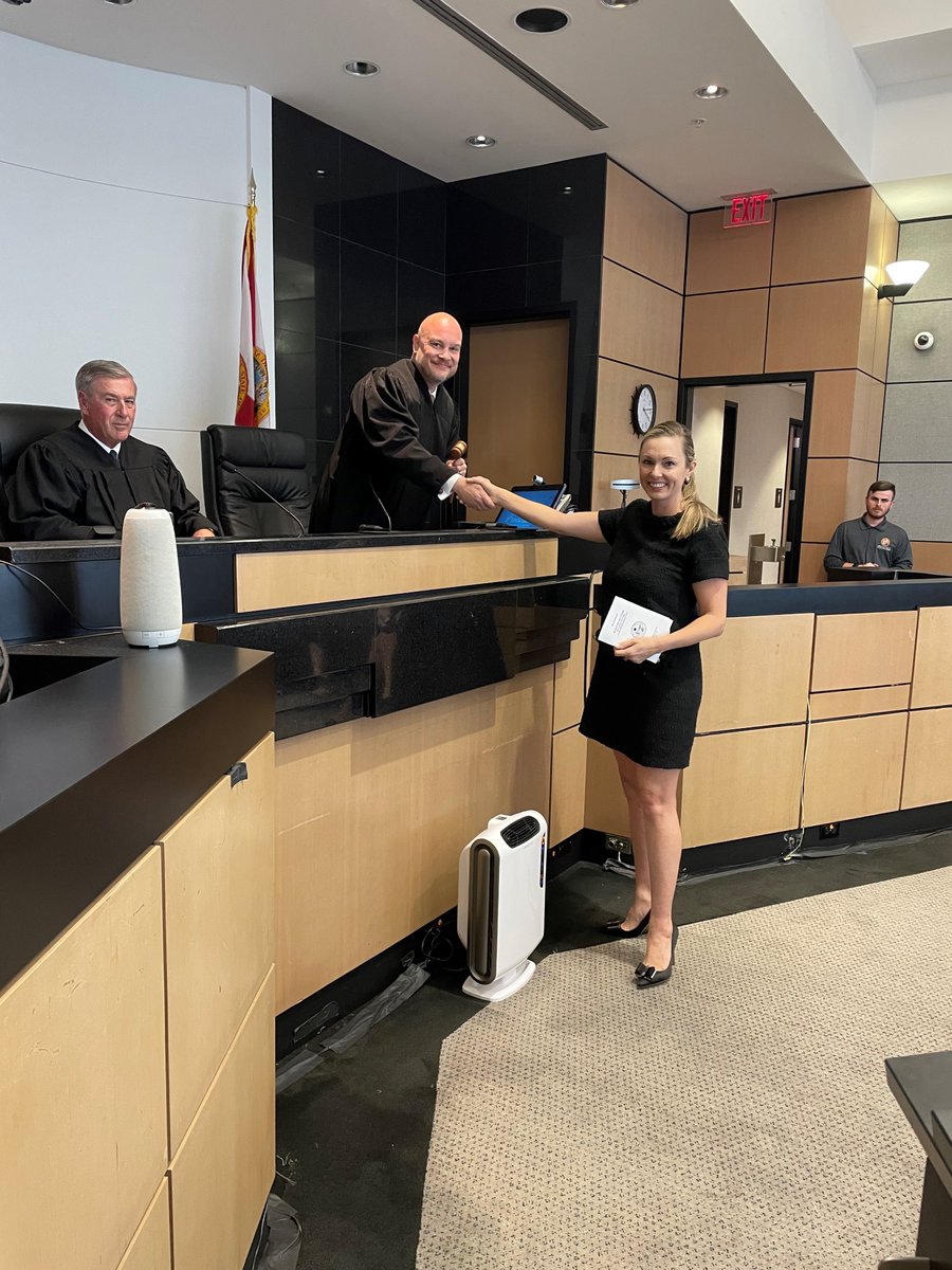 PBCBarPrez's tweet photo. President-elect Andrea Lewis congratulated and presented a personalized gavel to Judge Santo DiGangi on behalf of our members during his May 10 Investiture Ceremony held at the Palm Beach County Courthouse. #PBCBA https://t.co/QdsRRT7C8c