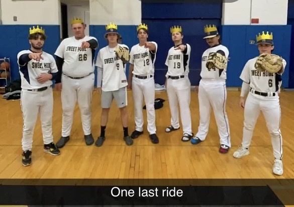 Congrats to our Baseball Seniors Samie Abbas, Carter Bandelian, Dominic Dunstan, Michael Morris, Alec Murphy, Ryan Tuite, & Colin Parucki. We had a great Senior Night on May 11 to celebrate these athletes & their families. Best of luck in your future endeavors! #WeAreSweetHome