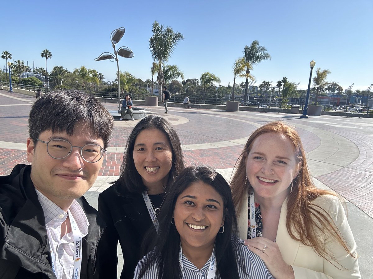 First year fellows at #NKFClinicals in Long Beach, California with PD @KeikoGNeph