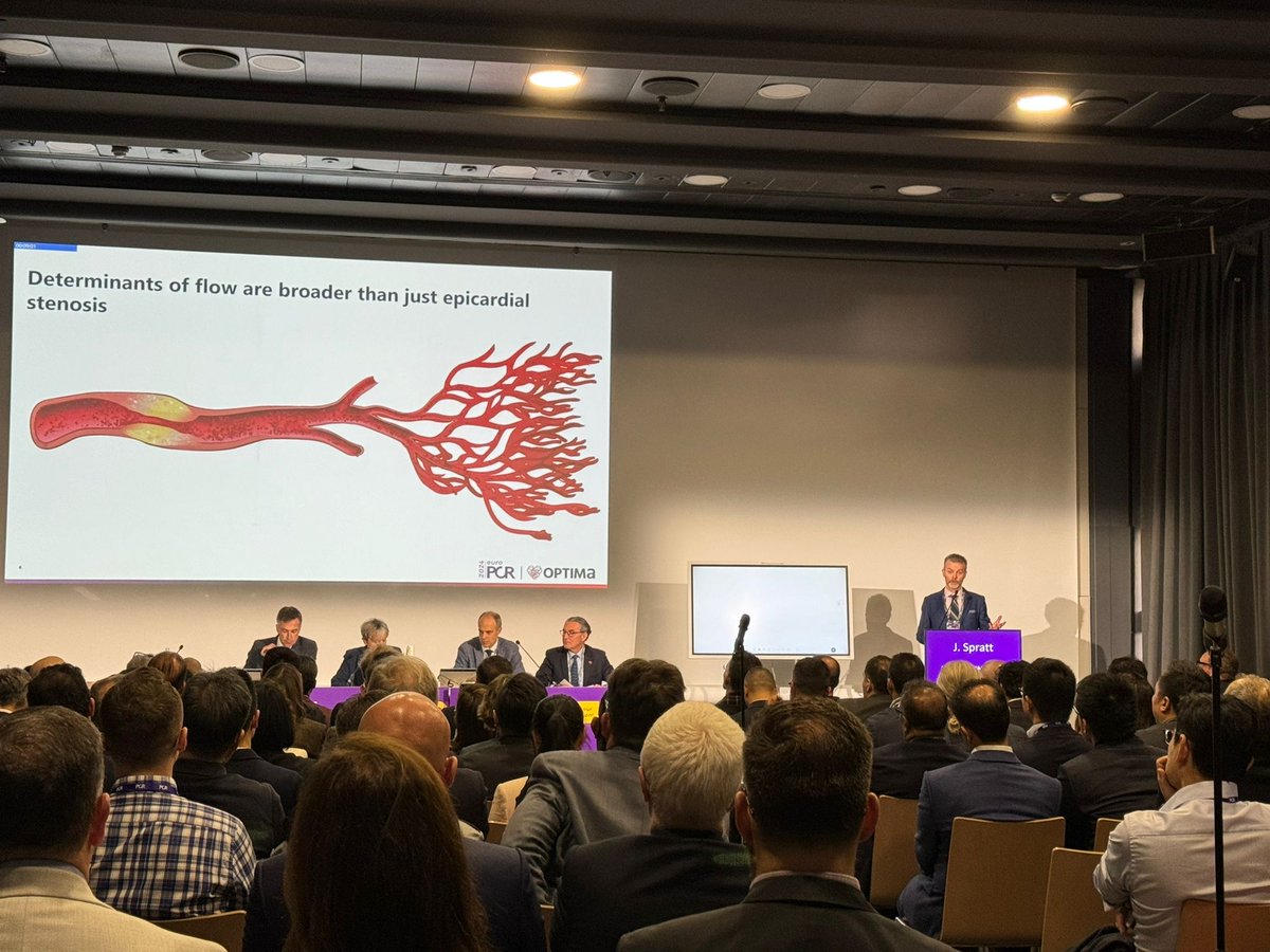 Now we have the reducer session with Professor @jcspratt ! #EuroPCR @PCRonline