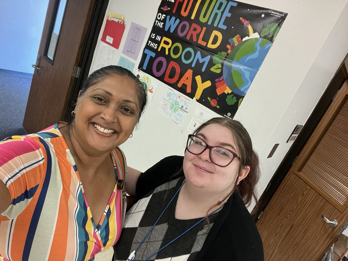 It’s ALWAYS amazing to see former students of mine! Alyssa Browning was my second grade student @boonelementary and now teaches @OlleMightyOwls! Even better she’s an @AliefScience @aliefstem teacher!!! So proud of her and her passion for teaching!