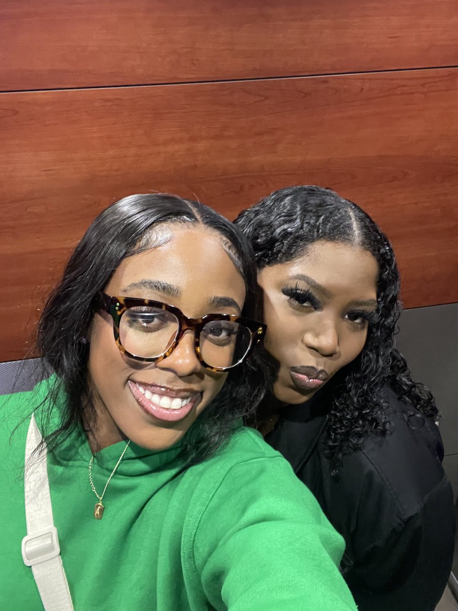 fathermellz's tweet photo. obsessed with this selfie i took with my sis🥹 https://t.co/UTD8sFKOz2