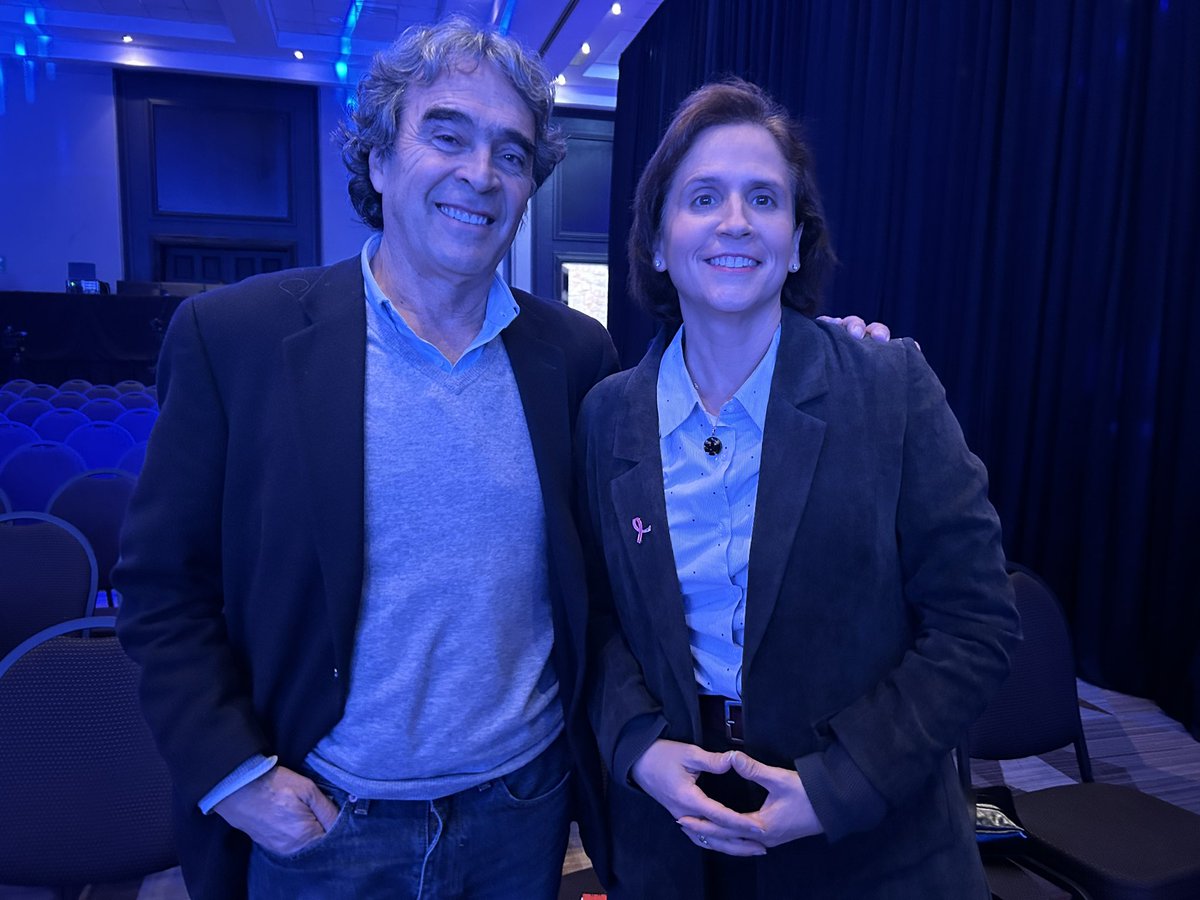 Estamos en la #SemanaDeLaConstrucción organizada por la <a href="/CChC_Chile/">Cámara Chilena de la Construcción</a> y <a href="/FPCIUDADANA/">Fundación Paz Ciudadana</a> en el primer encuentro de alcaldes por la seguridad: Construyamos barrios para las personas 🫱🏼‍🫲🏻 <a href="/AChMChile/">ACHM Asociación Chilena de Municipalidades</a>