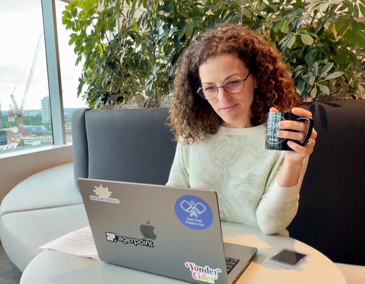 Guess who’s leading two days of discussion from the Royal Geographical Society stage? It’s @EmilyKotecki, seen here preparing to host @MuseumNext Live in London. #TheFamilyBusiness