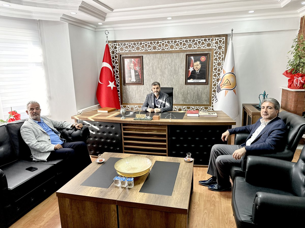 📍AK Parti Yeşilyurt İlçe Başkanlığı Bizleri ziyarete gelen Osman Güde ve Ramazan Bozkurt’a nazik ziyaretleri ve hoş sohbetleri için teşekkür ediyorum.