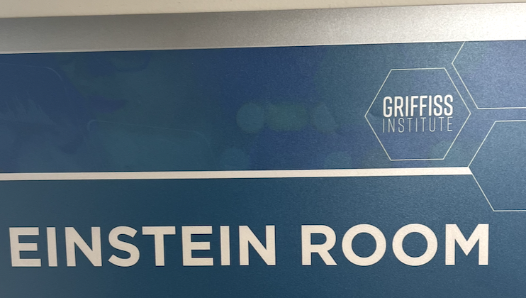 DenisecWright's tweet photo. Excited, introducing #quantum #science to students by visiting a #QuantumLab in #RomeNewYork at @GriffissInst #qubits #quantum #entanglement #superposition #capturedions @AEF_Program #Einsteinfellows23 https://t.co/gYbsxls3m9
